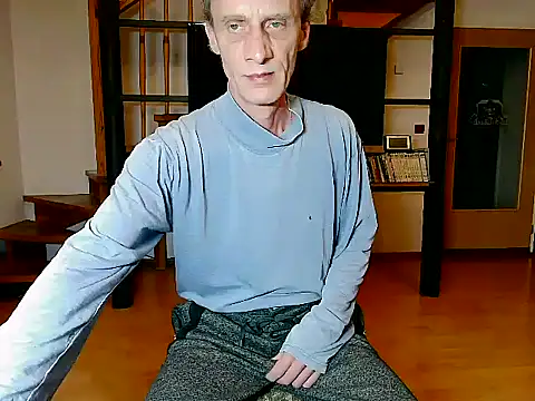 Snapshot of xxBareBabyxx chatting on December 2025 12:29:01 AM xxBareBabyxx online show from December 2025 12:29:01 AM