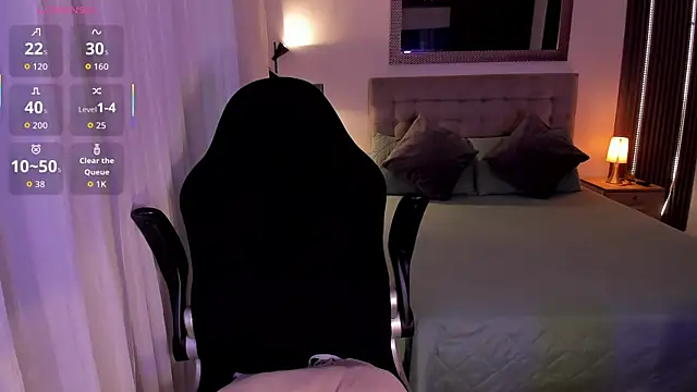 Snapshot of AmyWood chatting on November 2025 01:11:01 PM AmyWood online show from November 2025 01:11:01 PM