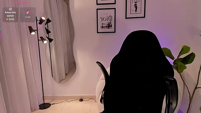 Snapshot of AmyWood chatting on February 2026 08:24:02 PM AmyWood online show from February 2026 08:24:02 PM