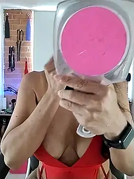 Snapshot of YOURSDEBORA chatting on March 2025 08:32:02 PM YOURSDEBORA online show from March 2025 08:32:02 PM