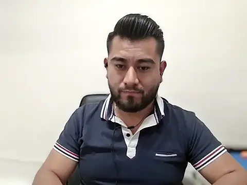 youmanhorny online show from April 2026 07:32:01 PM