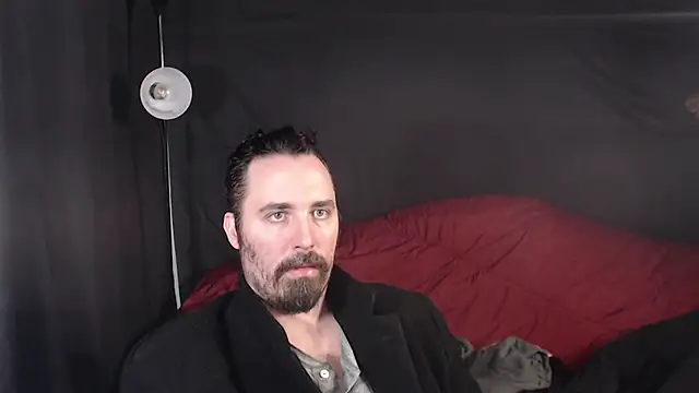 Metalstud online show from February 2025 02:06:01 AM