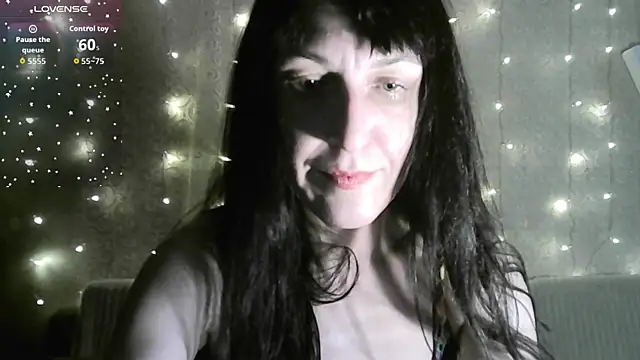 MarieODahliaS online show from January 2026 12:31:01 PM