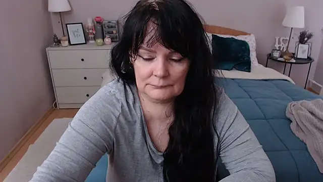 LeveMe2Nightt online show from February 2026 01:31:02 PM