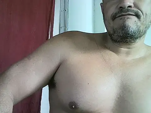Snapshot of tarra122 chatting on June 2026 03:36:01 PM tarra122 online show from June 2026 03:36:01 PM