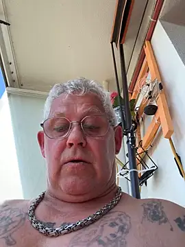 smaili1513 online show from May 2026 12:55:02 PM