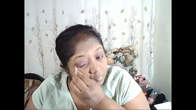 Snapshot of Indiantasha chatting on October 2025 04:15:02 PM Indiantasha online show from October 2025 04:15:02 PM