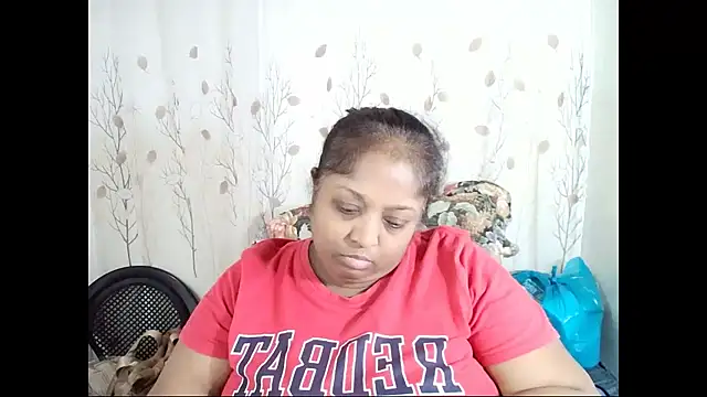 Snapshot of Indiantasha chatting on November 2025 04:17:01 PM Indiantasha online show from November 2025 04:17:01 PM