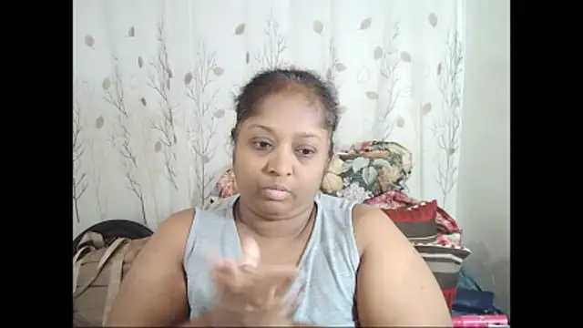 Snapshot of Indiantasha chatting on November 2025 06:02:02 AM Indiantasha online show from November 2025 06:02:02 AM