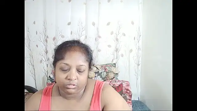 Snapshot of Indiantasha chatting on November 2025 04:49:02 PM Indiantasha online show from November 2025 04:49:02 PM