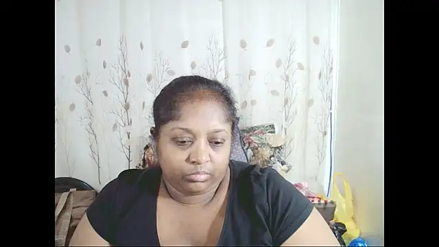 Snapshot of Indiantasha chatting on November 2025 03:56:02 PM Indiantasha online show from November 2025 03:56:02 PM