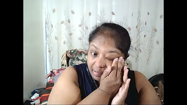 Snapshot of Indiantasha chatting on November 2025 04:29:02 PM Indiantasha online show from November 2025 04:29:02 PM