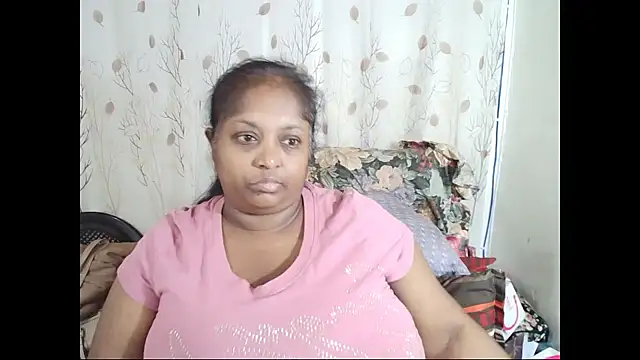 Snapshot of Indiantasha chatting on January 2026 04:12:02 PM Indiantasha online show from January 2026 04:12:02 PM