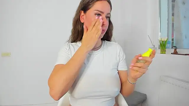 DiamondKay online show from April 2026 06:30:01 AM