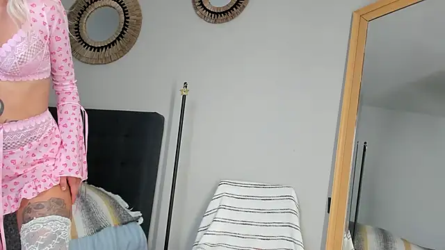 Snapshot of mazekyn chatting on September 2025 05:09:01 AM mazekyn online show from September 2025 05:09:01 AM