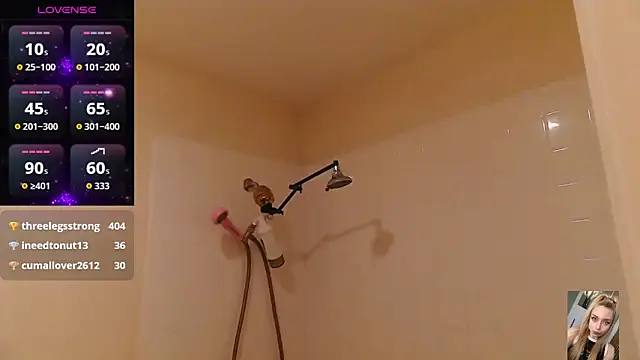 Blondiewithanass online show from October 2025 01:31:01 AM