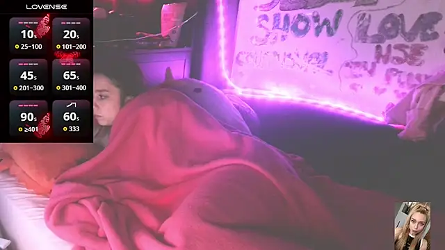 Blondiewithanass online show from February 2026 07:01:02 PM