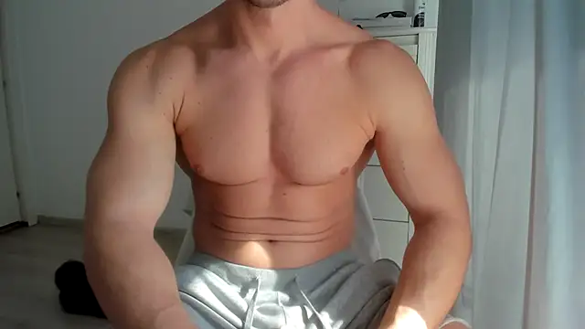 woolfiie online show from February 2025 09:09:02 AM