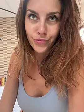 nicole 98 online show from July 2026 01:50:01 PM