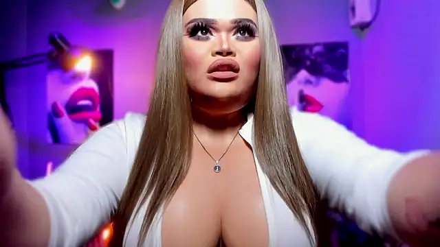 KarolinaThompson online show from September 2025 06:22:02 PM