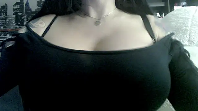 Snapshot of stormylana chatting on April 2026 07:39:02 PM stormylana online show from April 2026 07:39:02 PM