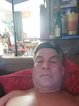 gayphotograper online show from July 2026 05:20:01 PM