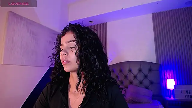 Snapshot of ximena_diaz chatting on March 2025 09:37:02 PM ximena diaz online show from March 2025 09:37:02 PM