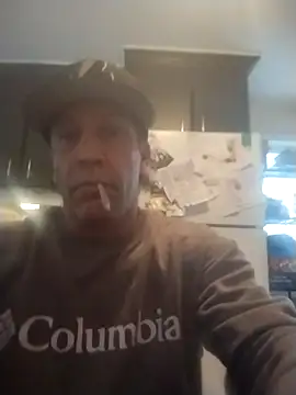 trucker1979 online show from December 2025 07:53:02 PM