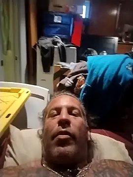 trucker1979 online show from July 2026 03:41:02 PM