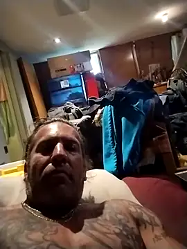 trucker1979 online show from July 2026 07:16:02 PM