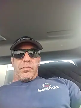 trucker1979 online show from July 2026 03:08:02 PM