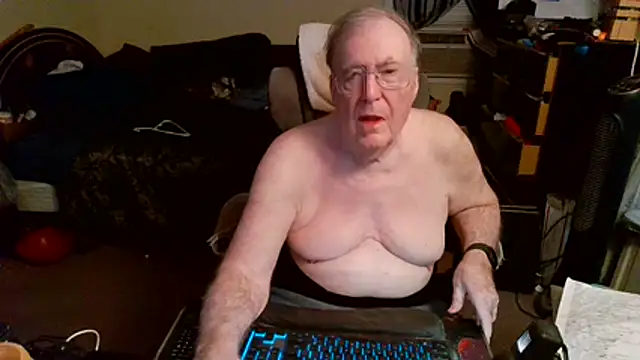 Snapshot of Toastir chatting on May 2026 07:53:02 PM Toastir online show from May 2026 07:53:02 PM