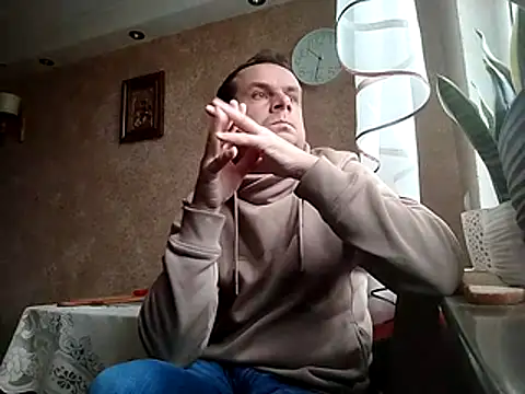 Snapshot of grzes19763 chatting on October 2025 08:35:01 AM grzes19763 online show from October 2025 08:35:01 AM