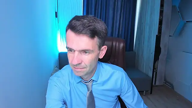 SteveTiger online show from October 2025 10:57:02 AM