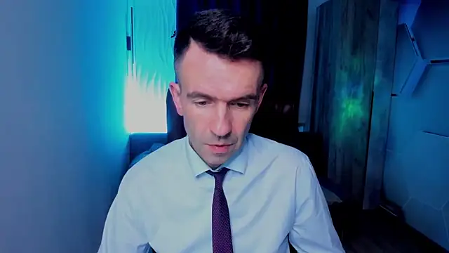 SteveTiger online show from November 2025 01:56:02 PM