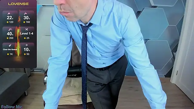 SteveTiger online show from December 2025 10:46:02 AM