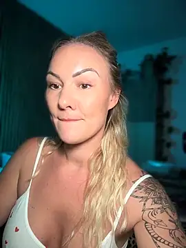 NastyMilf  online show from April 2026 06:21:01 PM