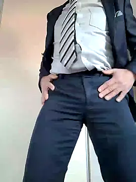 Snapshot of Justforoneday chatting on December 2024 11:44:01 AM Justforoneday online show from December 2024 11:44:01 AM