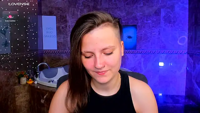 MelindaTin online show from July 2026 01:38:01 AM