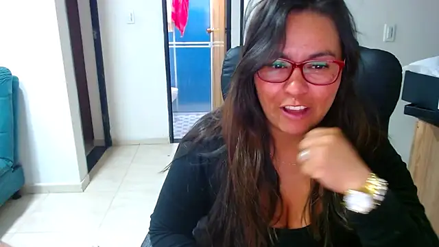 Ixchel Anaid online show from January 2025 01:48:01 AM