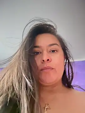 Ixchel Anaid online show from February 2026 01:40:01 PM