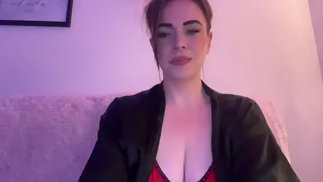 EmilyBlue online show from April 2026 06:30:02 PM