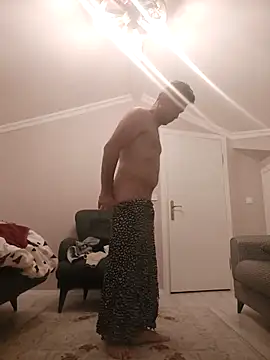 Snapshot of by_green_54 chatting on March 2025 09:31:02 PM by green 54 online show from March 2025 09:31:02 PM