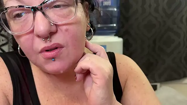 Miss Phat Booty online show from January 2025 03:39:02 AM