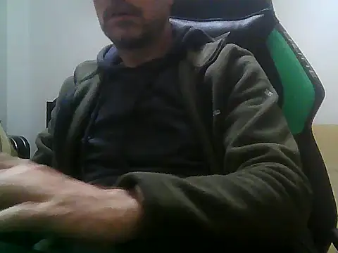 Snapshot of boran34 chatting on February 2026 03:44:01 PM boran34 online show from February 2026 03:44:01 PM