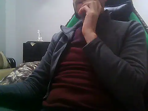 Snapshot of boran34 chatting on February 2026 07:54:01 PM boran34 online show from February 2026 07:54:01 PM