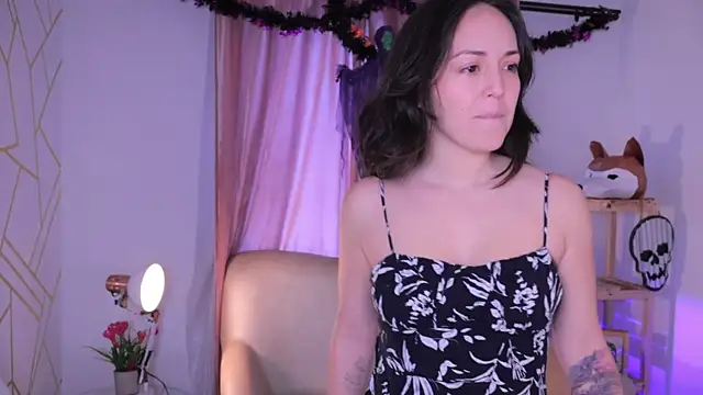 molly marmalade  online show from October 2025 02:06:01 PM