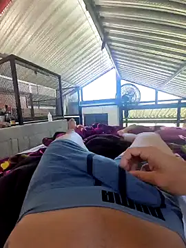 Snapshot of lucas_souza21 chatting on December 2024 12:19:02 PM lucas souza21 online show from December 2024 12:19:02 PM