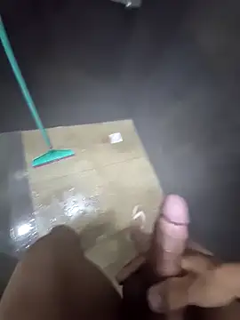 Snapshot of lucas_souza21 chatting on September 2025 12:43:01 AM lucas souza21 online show from September 2025 12:43:01 AM