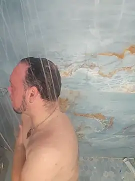 Snapshot of latinoflpr chatting on January 2026 12:05:01 AM latinoflpr online show from January 2026 12:05:01 AM